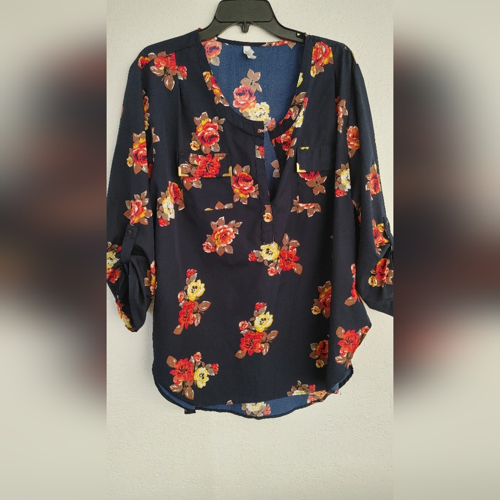 Women's Plus Flowered Blouse